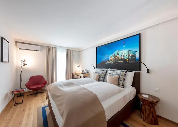 Fred Leonhardstrasse - Mobile Check-in Hotel Zurich