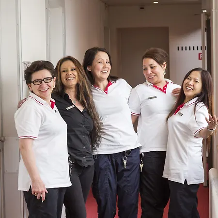 Fred Leonhardstrasse - Mobile Check-in