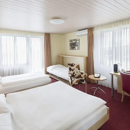 Fred Leonhardstrasse - Mobile Check-in Szálloda