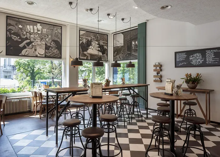 Fred Leonhardstrasse - Mobile Check-in 취리히