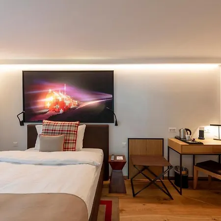 Fred Leonhardstrasse - Self Check-in Hotel Zurique