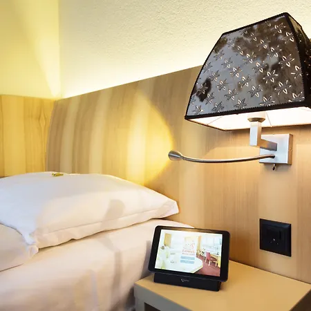 Fred Leonhardstrasse - Mobile Check-in