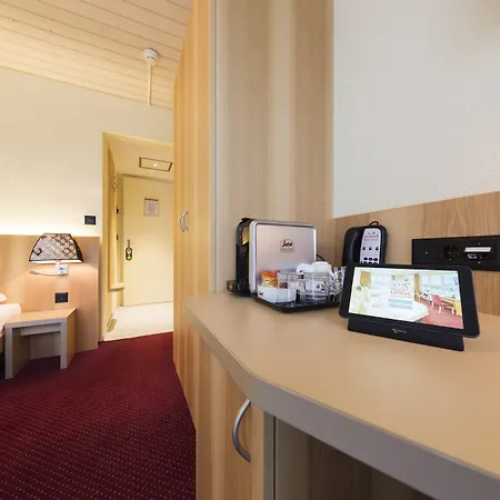 Fred Leonhardstrasse - Mobile Check-in