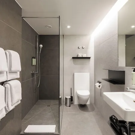 Hotel Fred