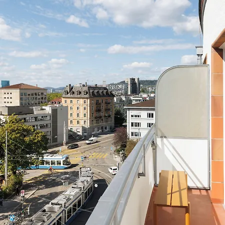 Fred Hotel