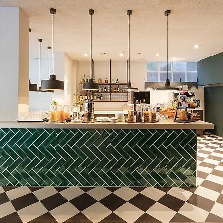 Fred Leonhardstrasse - Mobile Check-in 3*