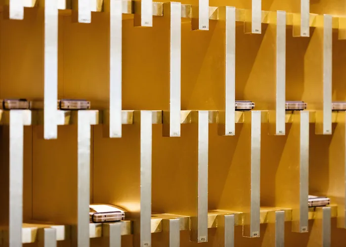 Fred Leonhardstrasse - Mobile Check-in 3* زيورخ