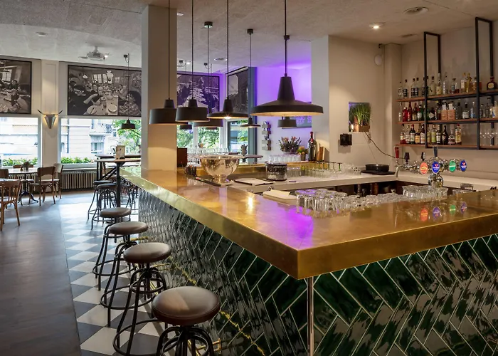 Fred Leonhardstrasse - Mobile Check-in Hotel 3*