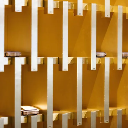 Fred Leonhardstrasse - Mobile Check-in 3* Zurigo