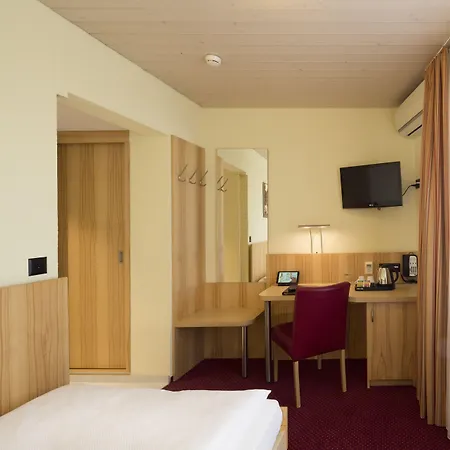 Fred Leonhardstrasse - Mobile Check-in Hotel