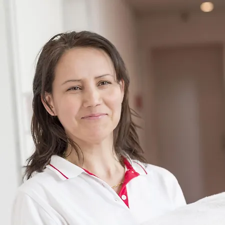 Hotel Fred Leonhardstrasse - Mobile Check-in 3*