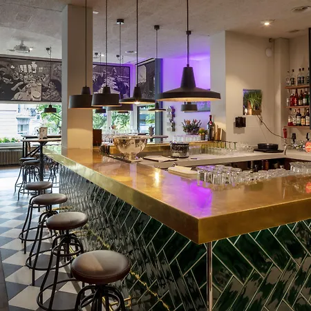 Fred Leonhardstrasse - Mobile Check-in Hotel 3*