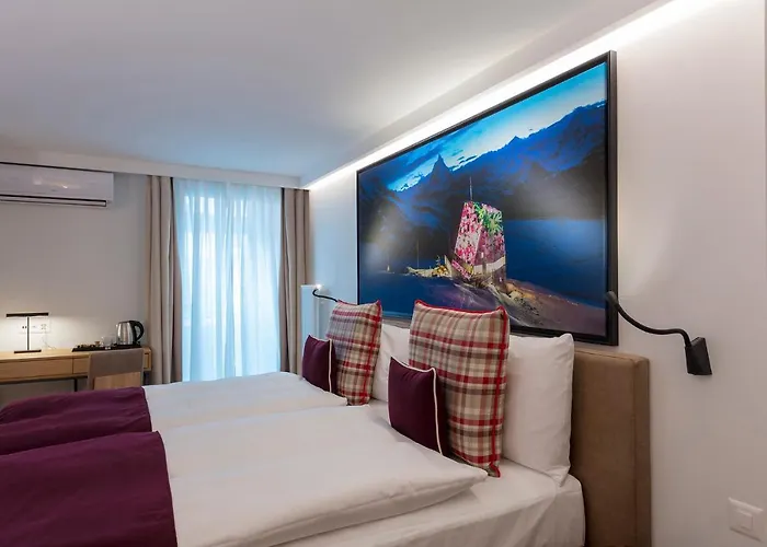 Fred Leonhardstrasse - Mobile Check-in